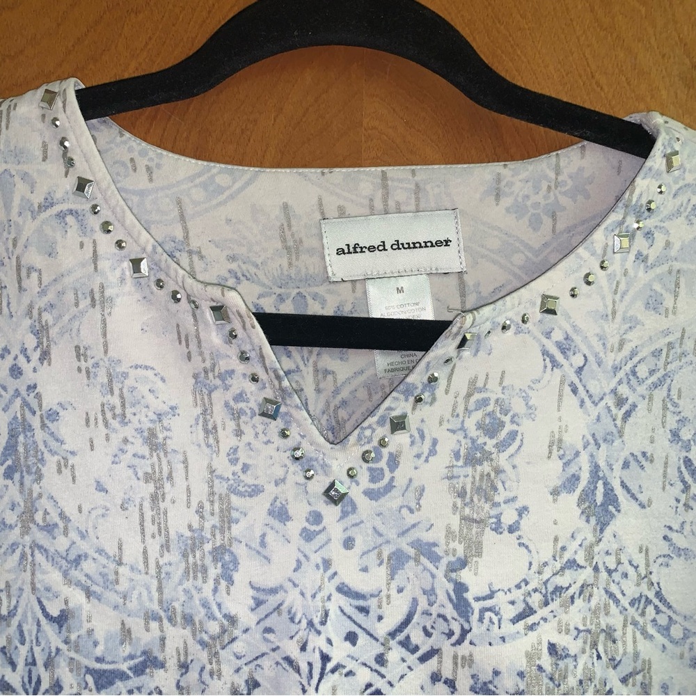 Alfred Dunner Woman’s Shirt size Medium - Picture 2 of 6
